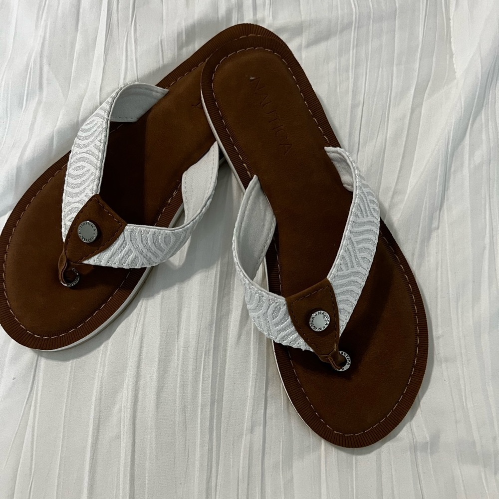 Náutica Size 7 New without tags